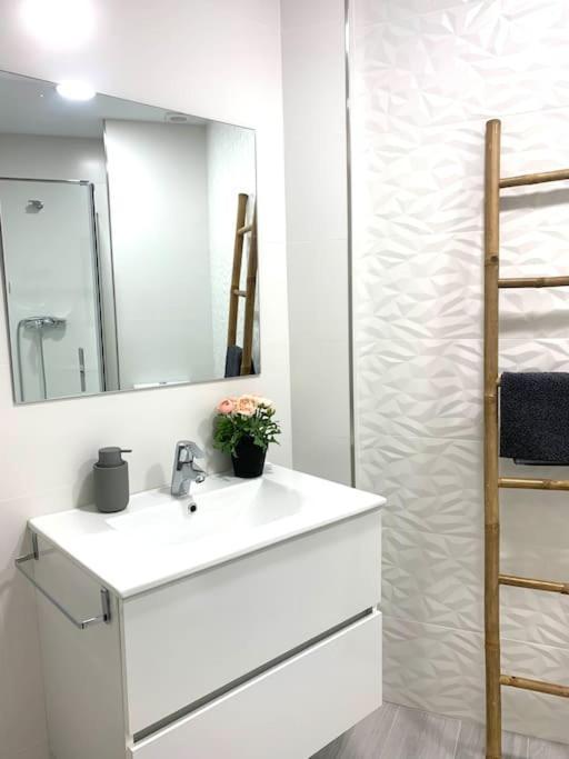 Precioso Apartamento Malaga Bagian luar foto